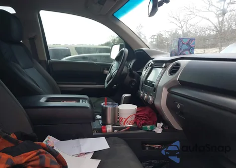 2016 Toyota Tundra Sr5 5.7L V8 from USA, damaged, VIN 5TFDW5F11GX494738